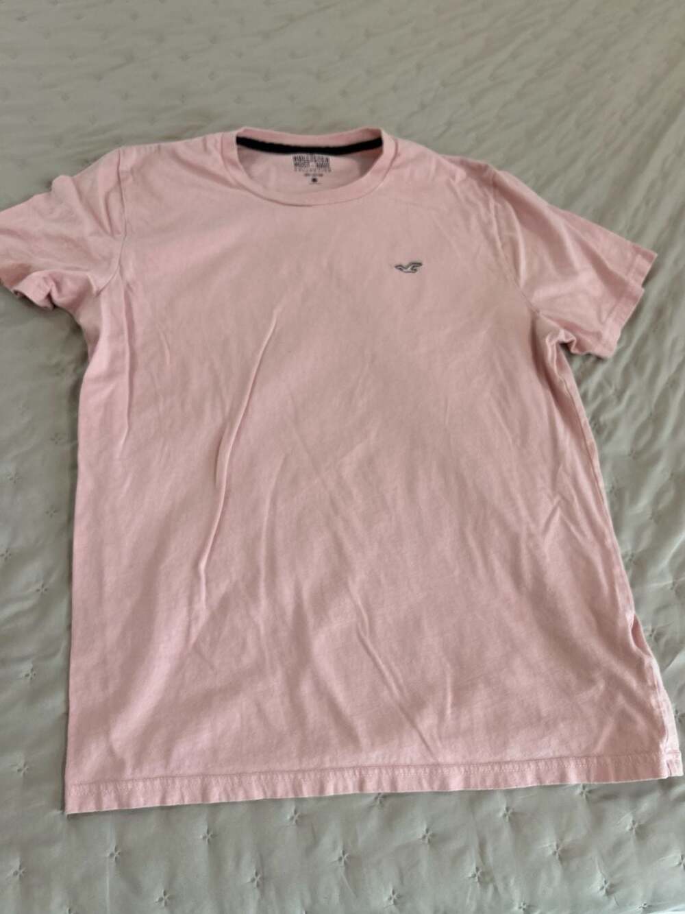 Hollister Must-Have Collection Pink Embroidered Logo T-Shirt Size L